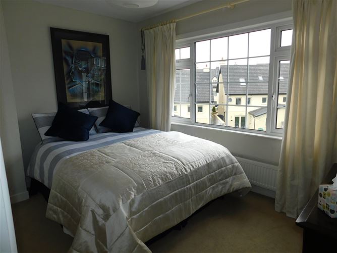 Englefield House, 1 Clanrickarde Estate, Blackrock, Cork