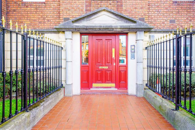 Apartment 51, Trinity Square, Townsend Street, Dublin 2, Dublin