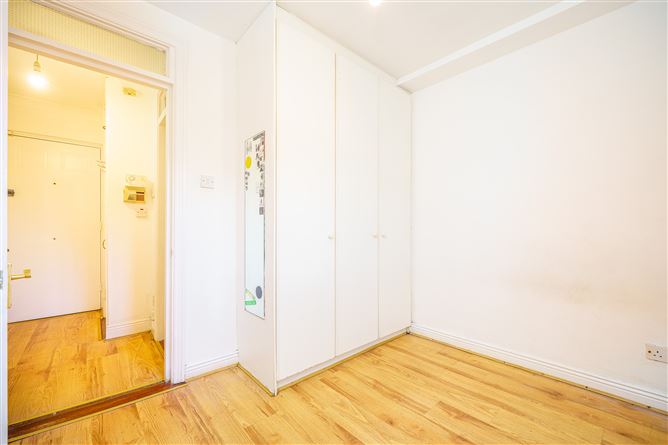 Apartment 51, Trinity Square, Townsend Street, Dublin 2, Dublin