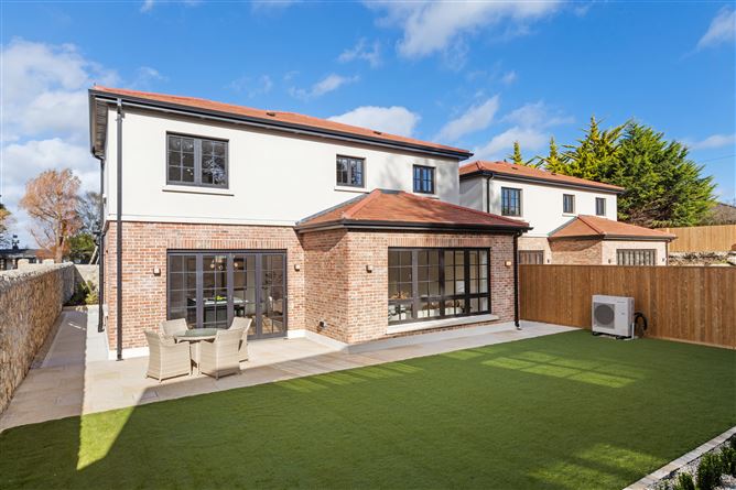 1 Lamb Doyle, Blackglen Road, Sandyford, Dublin 18
