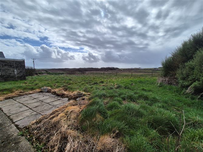 Photo 21 of 22 — Seafield, Quilty, Clare