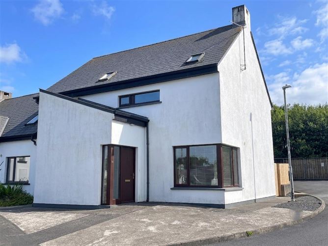 35 Ard Caher, Louisburgh, Co. Mayo