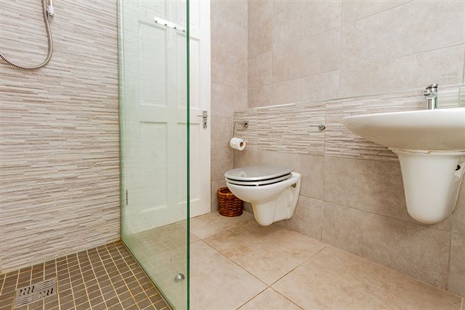 195 Cooley Road , Drimnagh,   Dublin 12