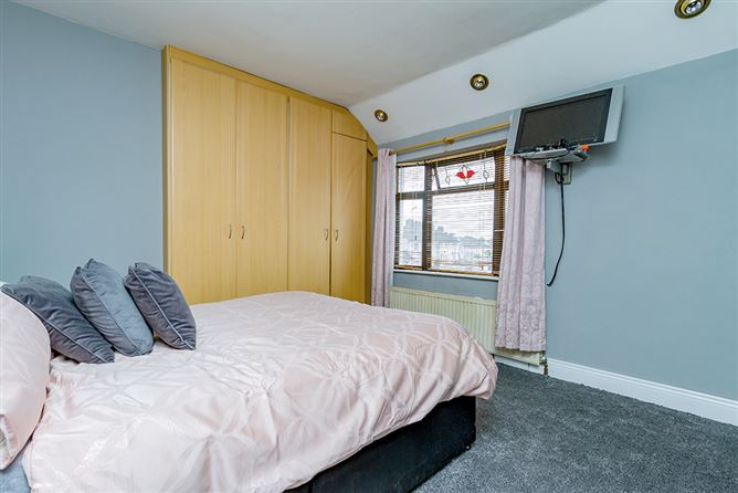 195 Cooley Road , Drimnagh,   Dublin 12
