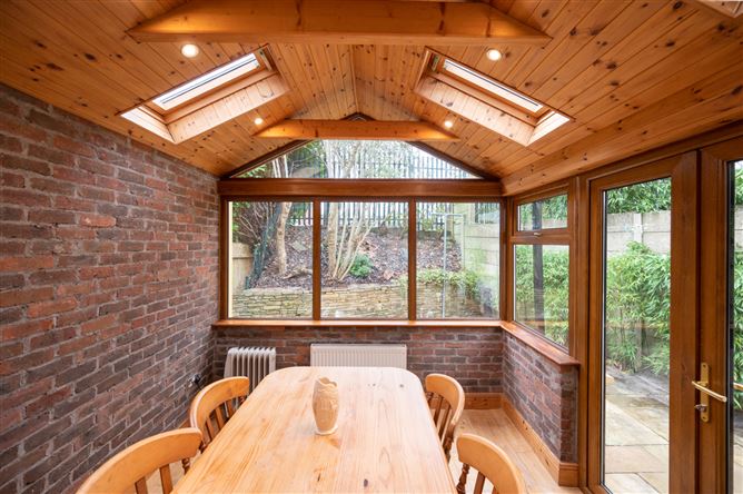 17 Glenview Park, The Glen, Dillons Cross, Cork