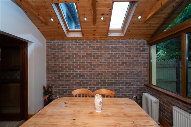 17 Glenview Park, The Glen, Dillons Cross, Cork