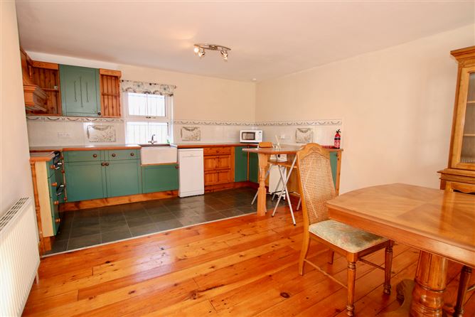 Benown Cottage, Glasson, Westmeath