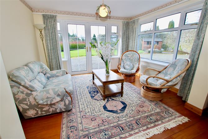 Benown Cottage, Glasson, Westmeath