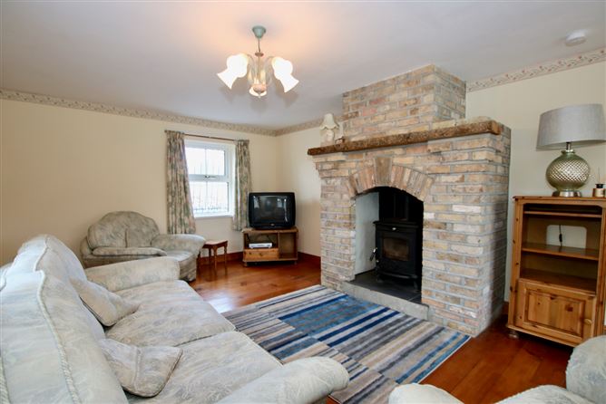 Benown Cottage, Glasson, Westmeath