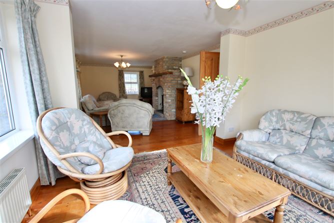 Benown Cottage, Glasson, Westmeath