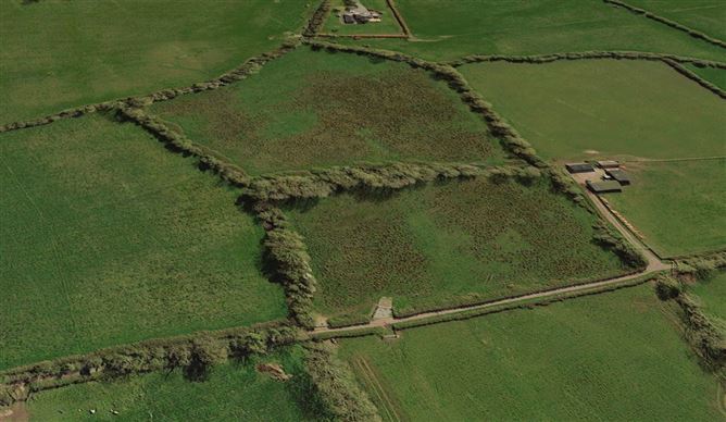 Lands Waynestown, Dunboyne, Meath