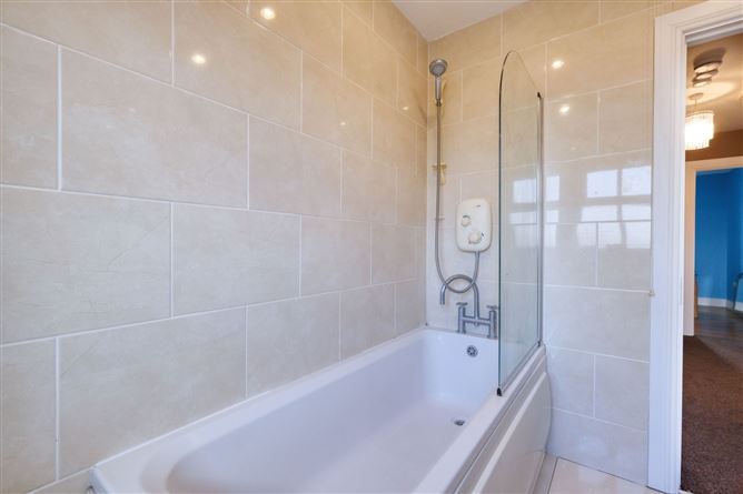 15 The Brickfield, Abbeycartron, Longford