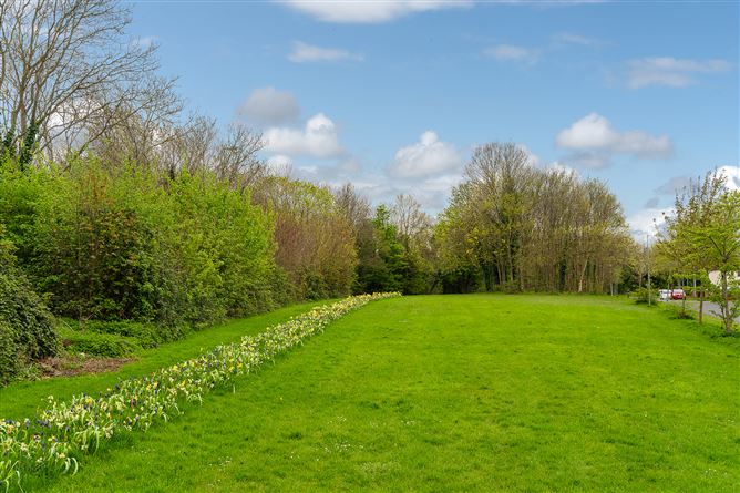 38 OAK RISE, Royal Oak, Santry, Dublin 9