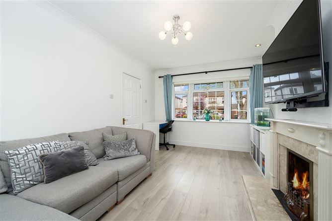 38 OAK RISE, Royal Oak, Santry, Dublin 9