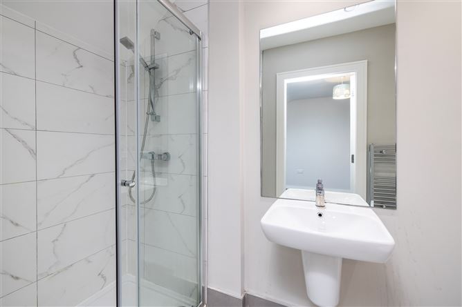 16 The Avenue, Station Manor, Station Road, Portmarnock, County Dublin