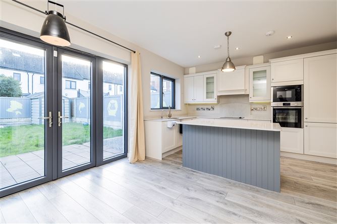 16 The Avenue, Station Manor, Station Road, Portmarnock, County Dublin