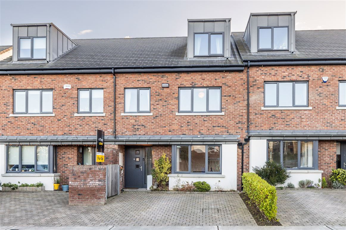 16 The Avenue, Station Manor, Station Road, Portmarnock, County Dublin