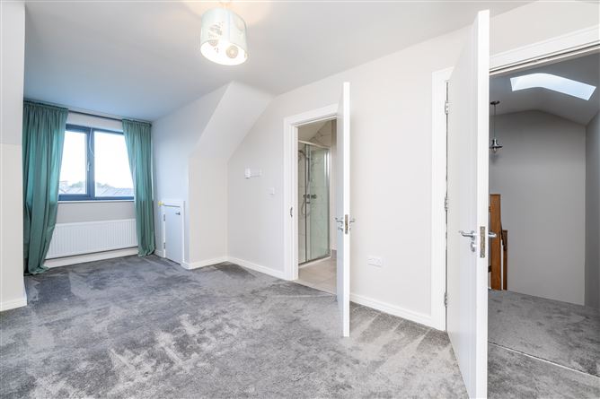 16 The Avenue, Station Manor, Station Road, Portmarnock, County Dublin