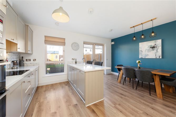 4 Gandon Way, Lucan, Co.Dublin