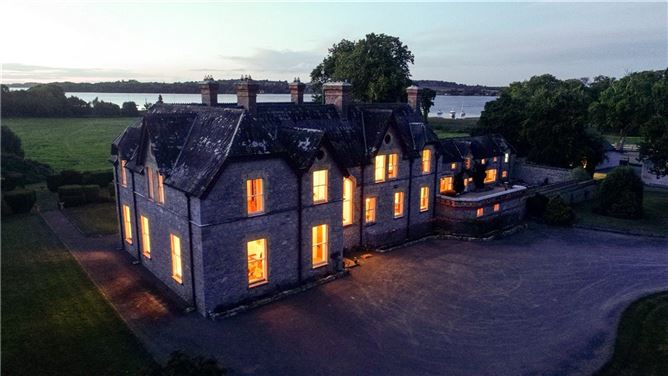 Kilteelagh House, Dromineer, County Tipperary