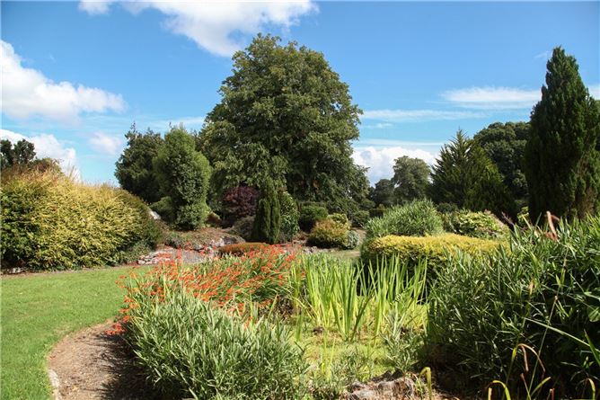 Kilteelagh House, Dromineer, County Tipperary