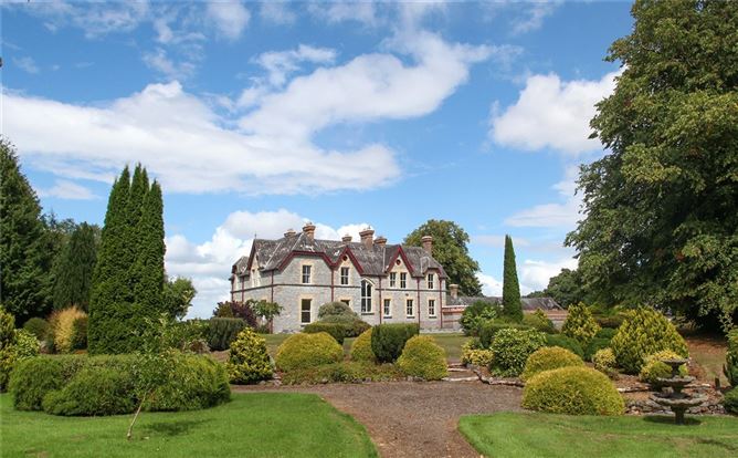 Kilteelagh House, Dromineer, County Tipperary