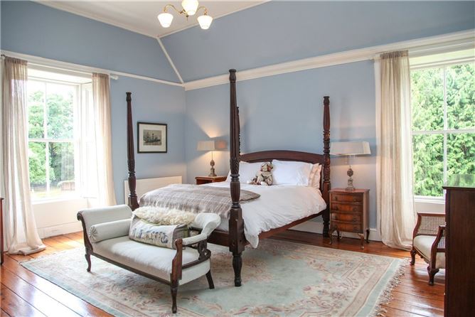 Kilteelagh House, Dromineer, County Tipperary