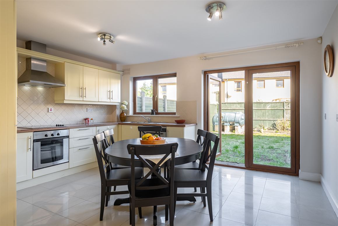 11 Heather Park, Pairc na Gloine, Kenmare, Co. Kerry, V93WC82