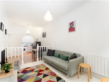 Apartment 2, ASTON ABBEY, Aston Quay, Temple Bar, Dublin 2