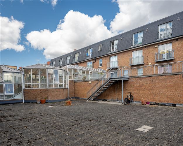Photo 22 of 23 — 34 Millers Hall, Thomas Street, South City Centre, Dublin 8
