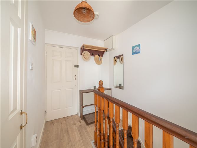 Photo 10 of 23 — 34 Millers Hall, Thomas Street, South City Centre, Dublin 8