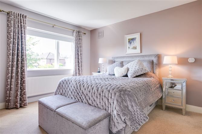 8 Vesey Park, Lucan, Co. Dublin