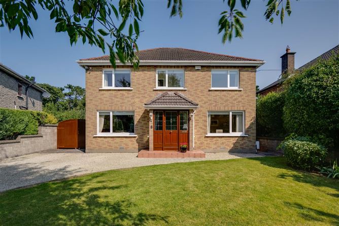 8 Vesey Park, Lucan, Co. Dublin