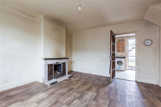 19 Glencloy Road, Larkhill, Whitehall, Dublin 9