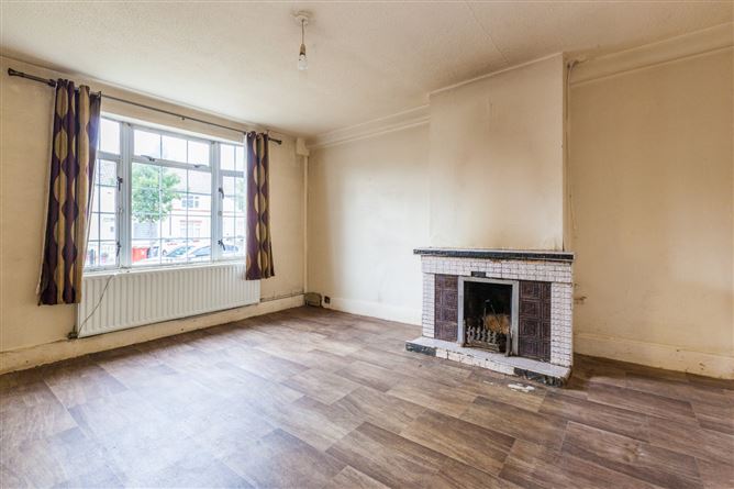 19 Glencloy Road, Larkhill, Whitehall, Dublin 9