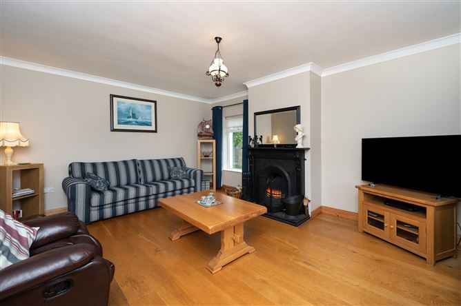 24 Carraig Aoil, Cloughduv, Cork