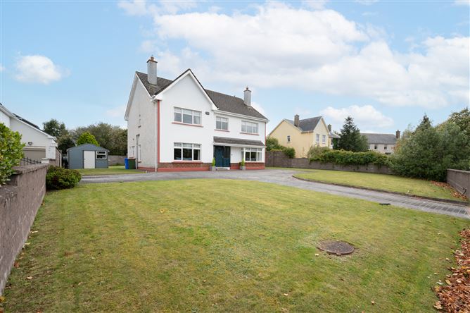 24 Carraig Aoil, Cloughduv, Cork