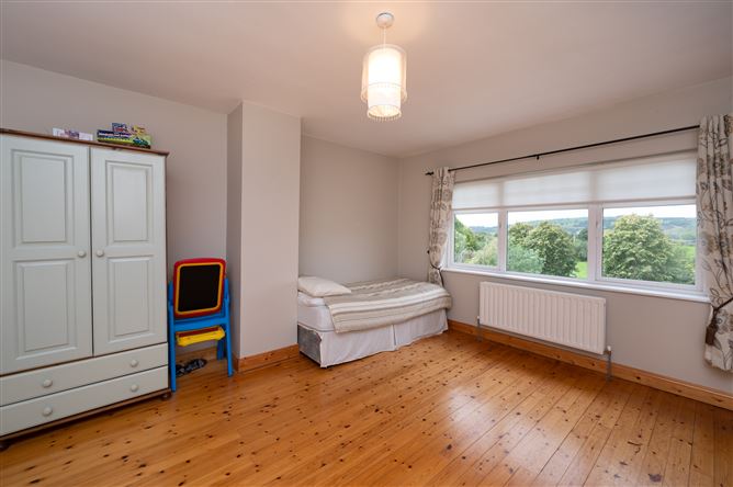 24 Carraig Aoil, Cloughduv, Cork