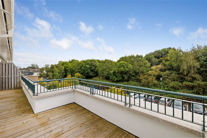 84 Bracken Hill, Blackglen Road, Sandyford, Dublin 18