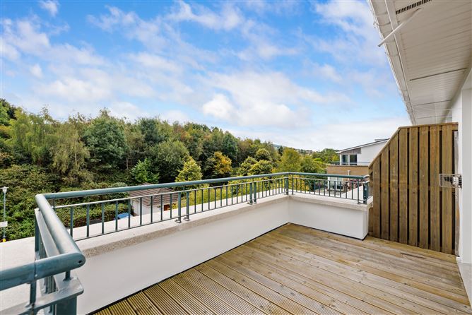 84 Bracken Hill, Blackglen Road, Sandyford, Dublin 18