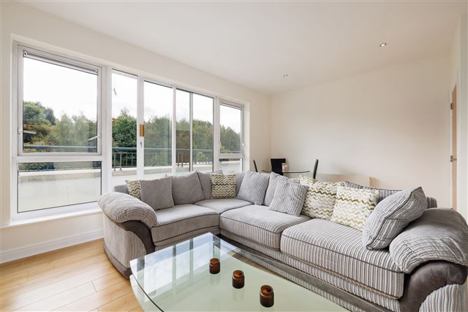 84 Bracken Hill, Blackglen Road, Sandyford, Dublin 18