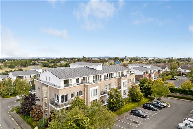 84 Bracken Hill, Blackglen Road, Sandyford, Dublin 18