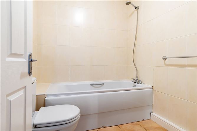10 The Walk, Moyglare Hall, Maynooth, Co. Kildare