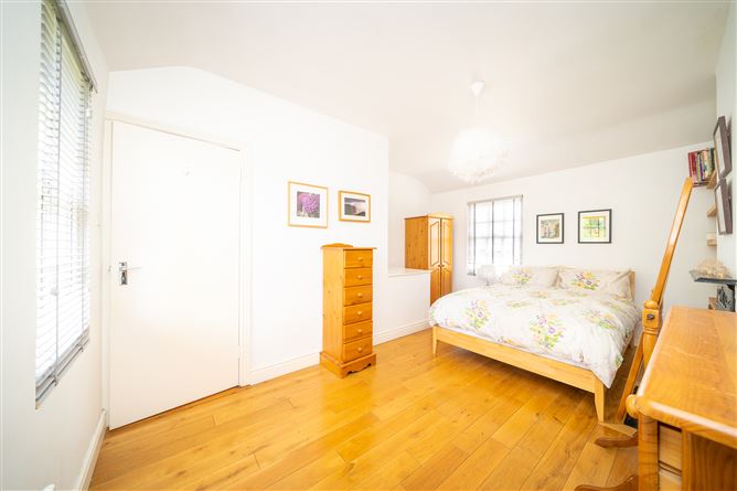 17 Sallynoggin Villas, Glenageary, County Dublin
