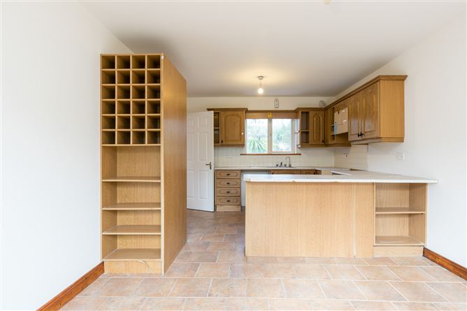 Cois Na Farraige, 21 Harbour Court, Courtown, Co. Wexford