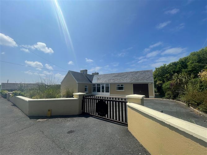 Clouncuneen, Carrigaholt, Co. Clare.
