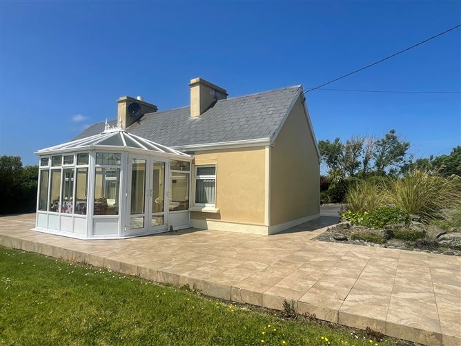 Clouncuneen, Carrigaholt, Co. Clare.