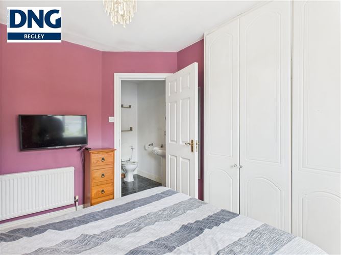 27 Annsfield Woods, Baylough, Athlone