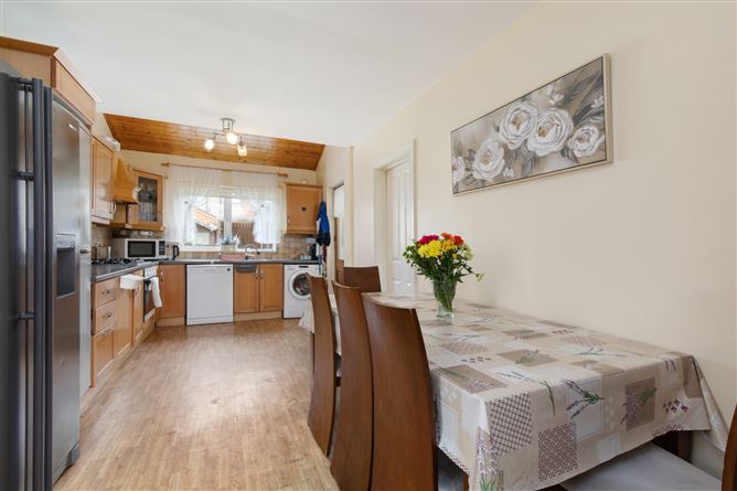 33 Beechfield Drive, Castaheany, Clonee, Dublin 15