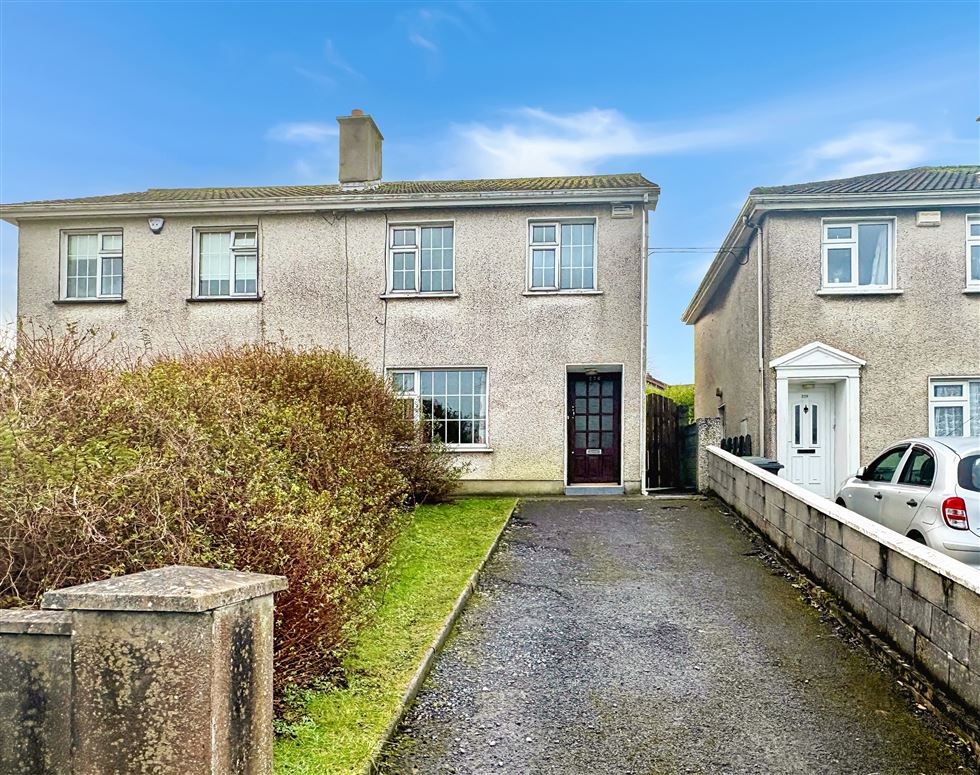 220 Laurel Park , Newcastle, Galway